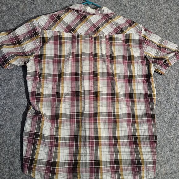 Patagonia Organic Cotton Button Shirt Mens Large Short Sleeve Pocket Outdoors - Picture 2 of 8